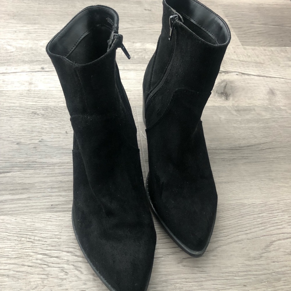 Black suede boots